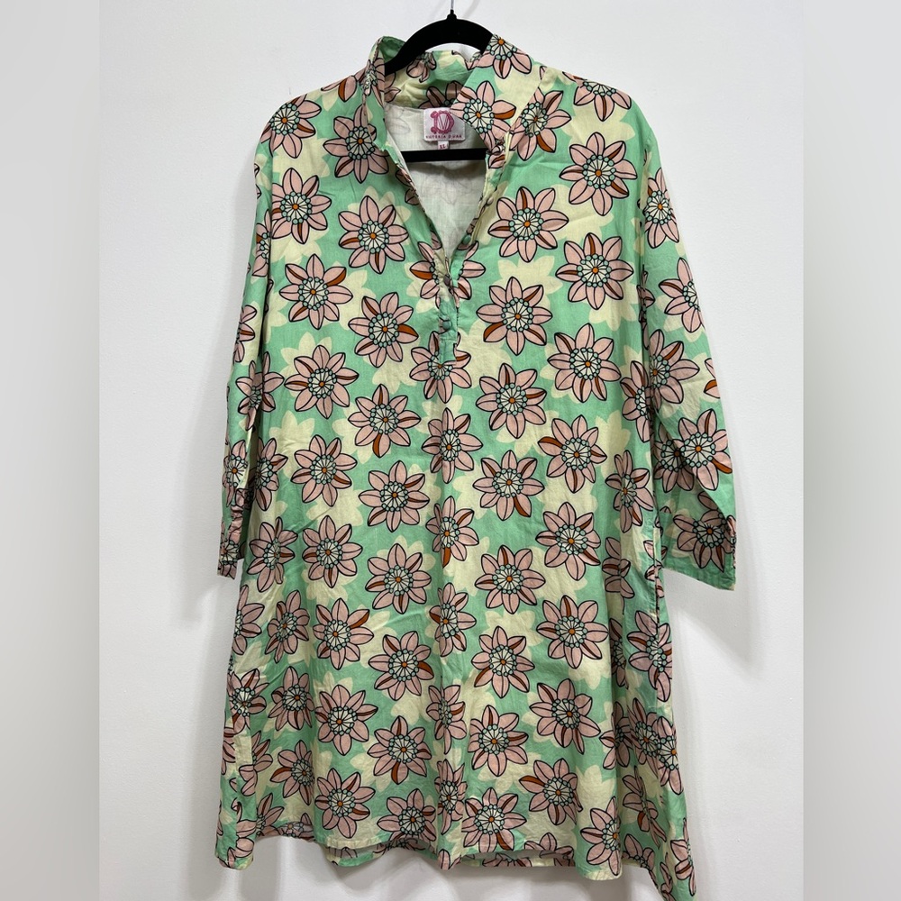 Victoria Dunn dress, mini, size XL.